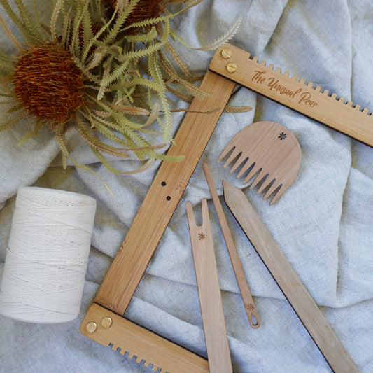 Beginner Weaving Loom - The Unusual Pear